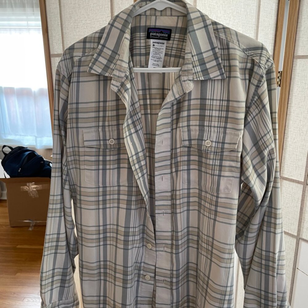 Patagonis lightweight shirt
